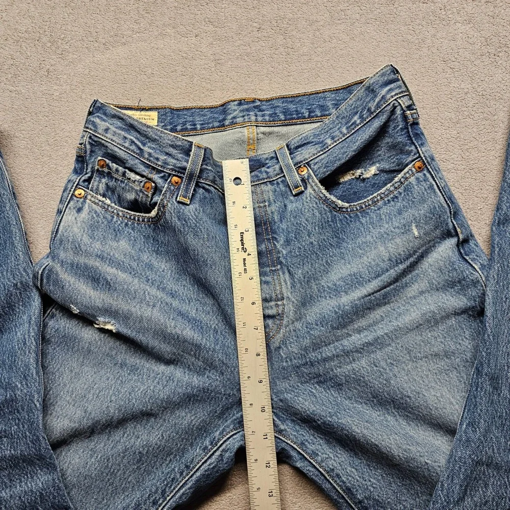 Levi's 501 Original Fit Jeans Mens 28x30 Blue Denim Medium Wash Faded Distressed